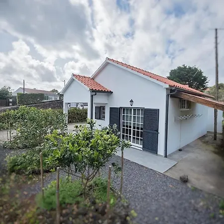 Casa Da Amparo Holiday home