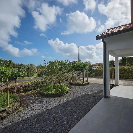 Casa Da Amparo Holiday home *