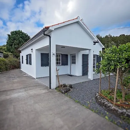 Casa Da Amparo *