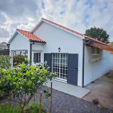 Casa Da Amparo * Aroeira (Setubal)